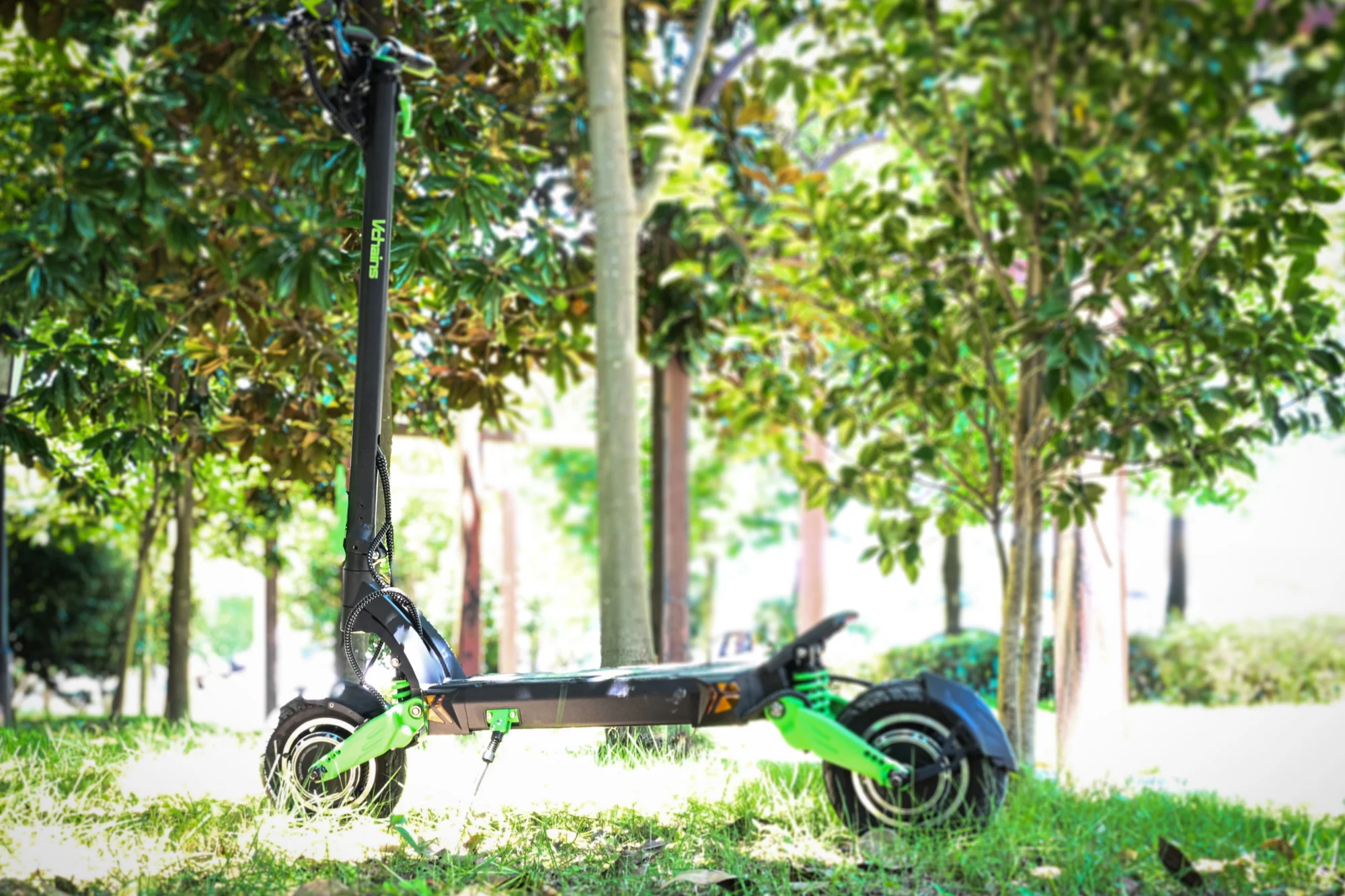 Spring vs Hydraulic Suspension: Understanding Different Electric Scooter Shock Absorption Technologies