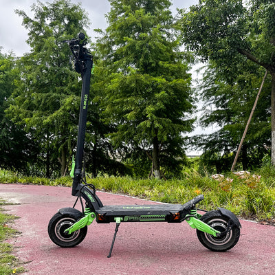 Vchains Hunt Dual Motor Electric Scooter 1800W | 60km/h Speed & 70km Range